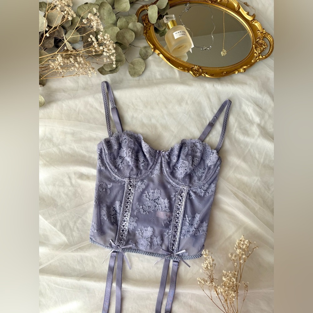 Victoria’s Secret Lace Up Ribbon Corset Bustier Lavender